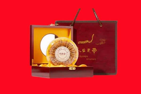 收购资讯:旬阳县回收冬虫夏草是按克吗